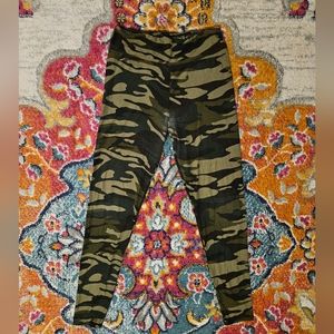 Butter soft camo leggings